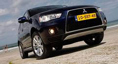 Mitsubishi Outlander XL - стильный кроссовер из Японии